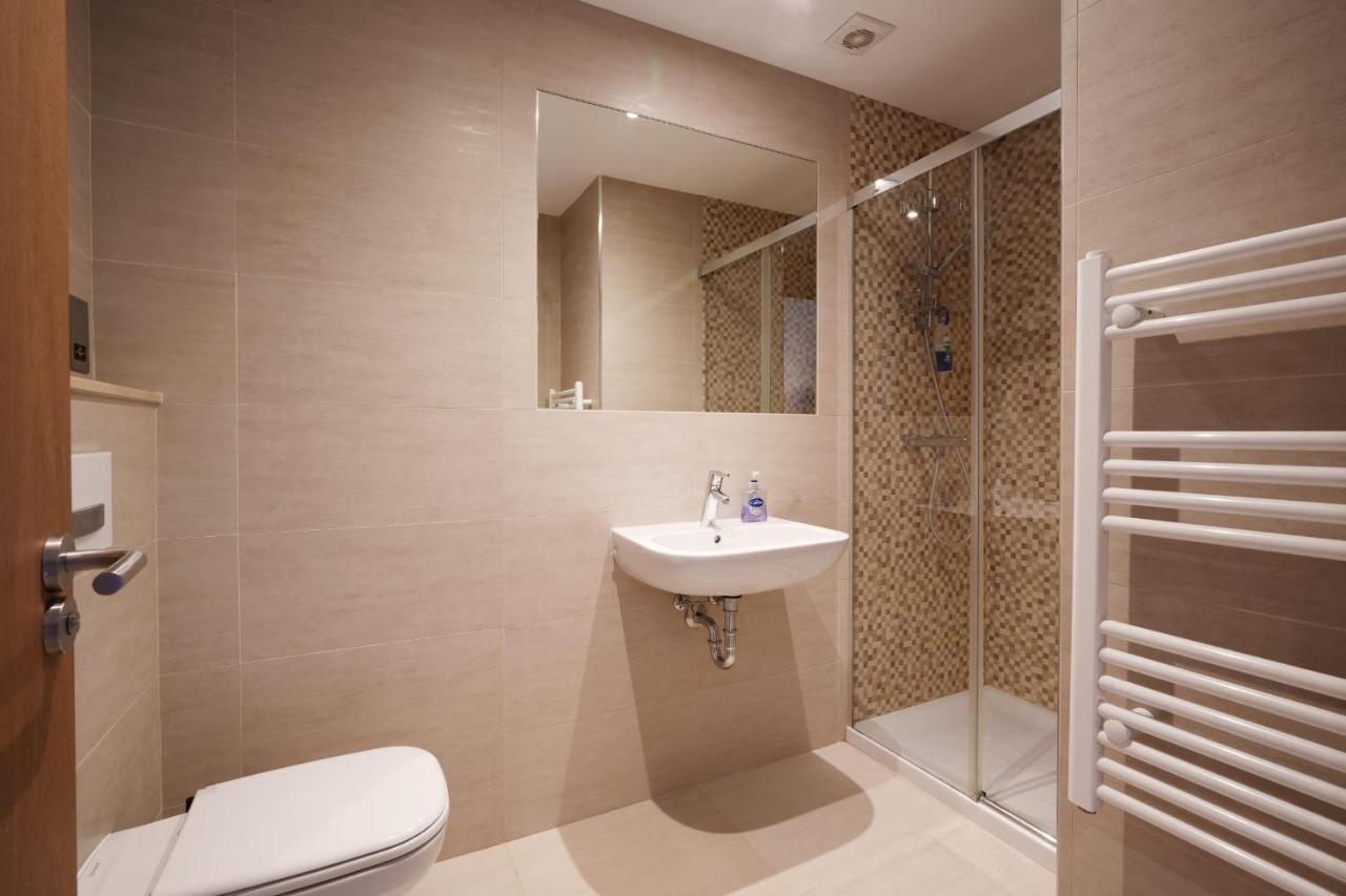 Westone Suite710-Hosted By Sweetstay Gibraltar Exteriér fotografie